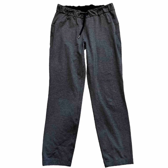 lululemon athletica Pants - LULULEMON On The Fly Pant Size 6 Minimalist Stylish Chic Athleisure